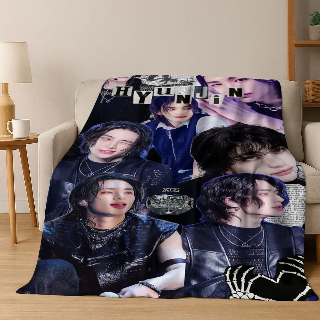 D Hyunjin Solo KPOP Flannel Th - Home Office Cozy ulasan dan harga
