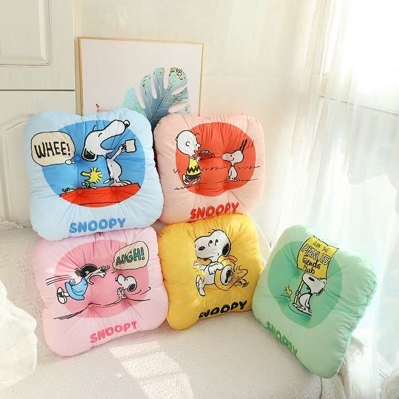 Snoopy Seat Cushion Memory Foa - Home Office Cozy ulasan dan harga